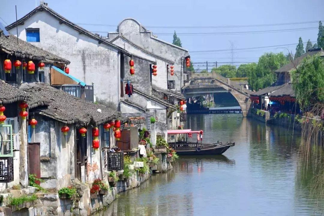 “老债王”格罗斯:美联储应停止QT并尽快降息